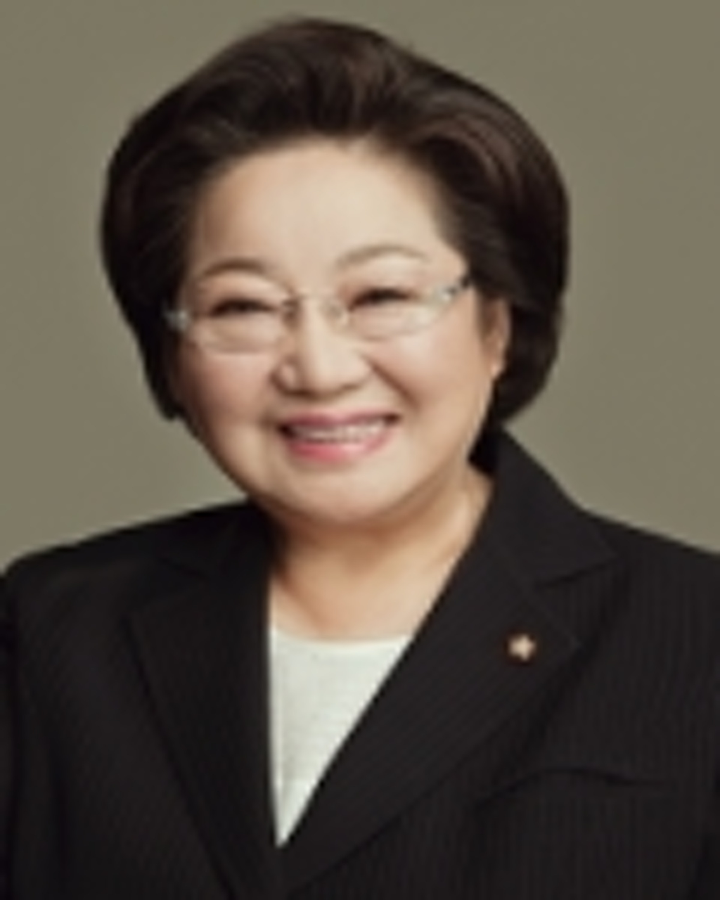 金乙东